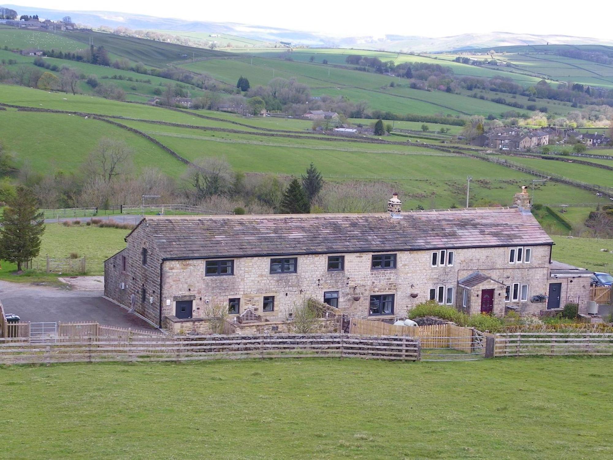 Shay Bank Cottage Keighley Exterior photo